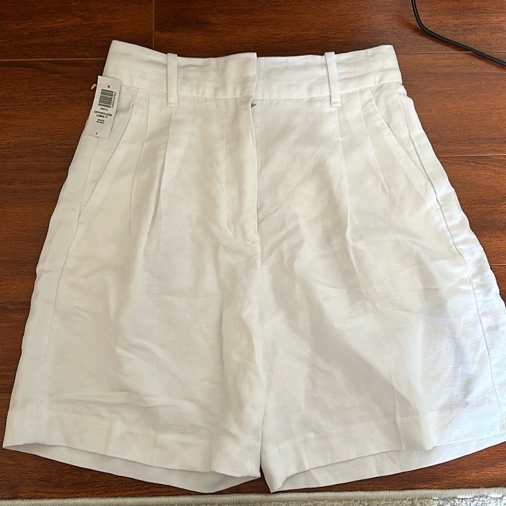ARITZIA EFFORTLESS LINEN 7” - Picture 9 of 9